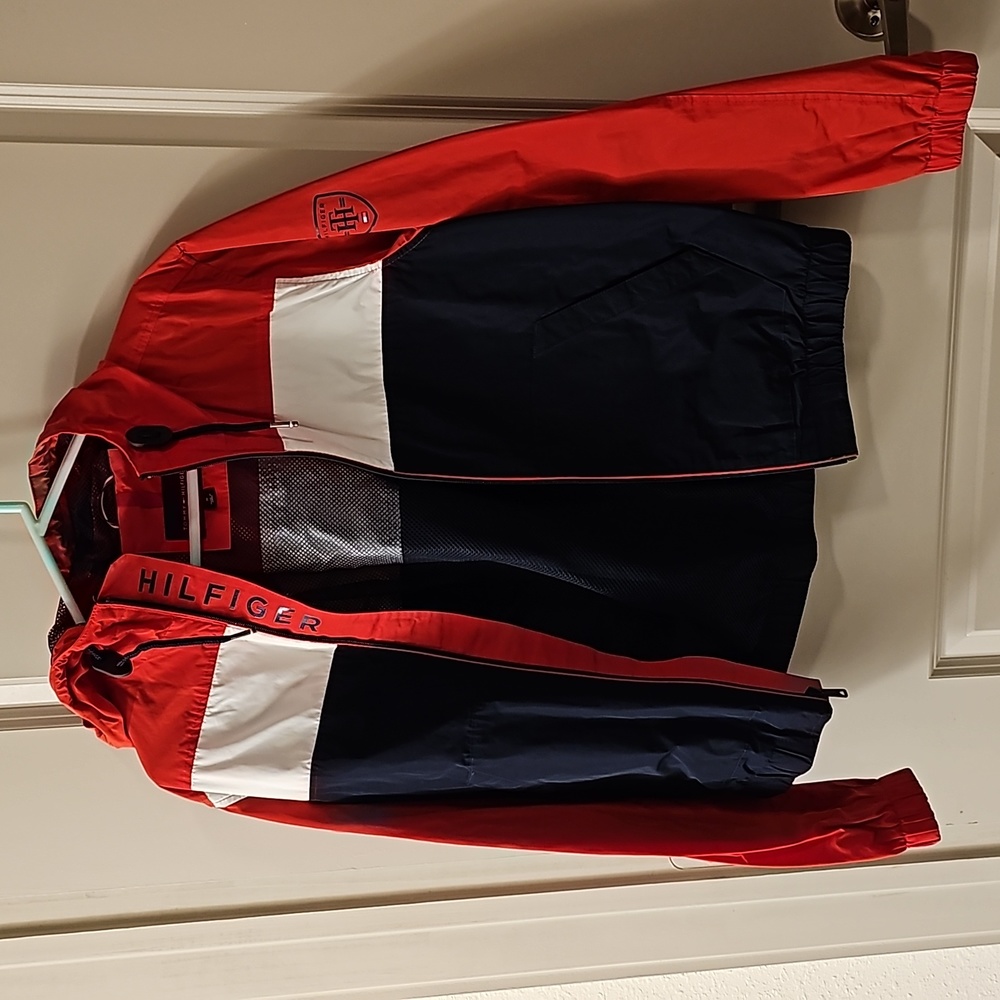 Tommy Hilfiger Rain Jacket Zip Up